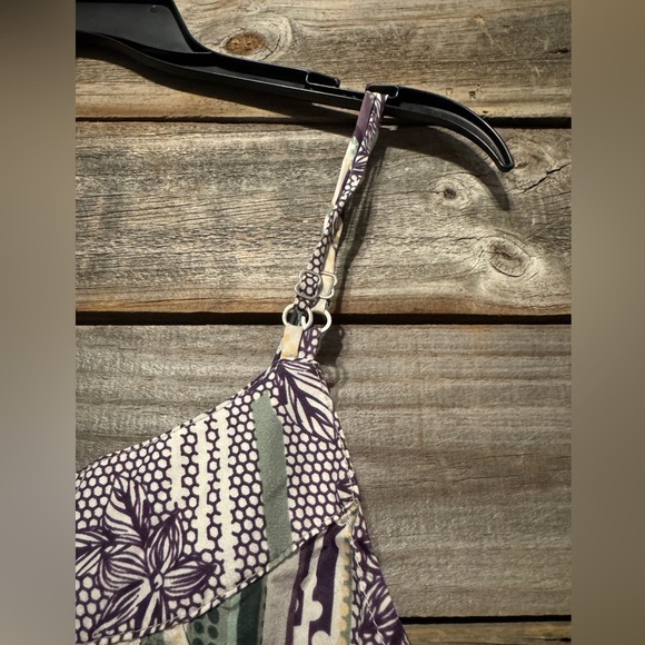 To the max- tank top- XS- adjustable double strap- flower design-silk - Picture 6 of 7